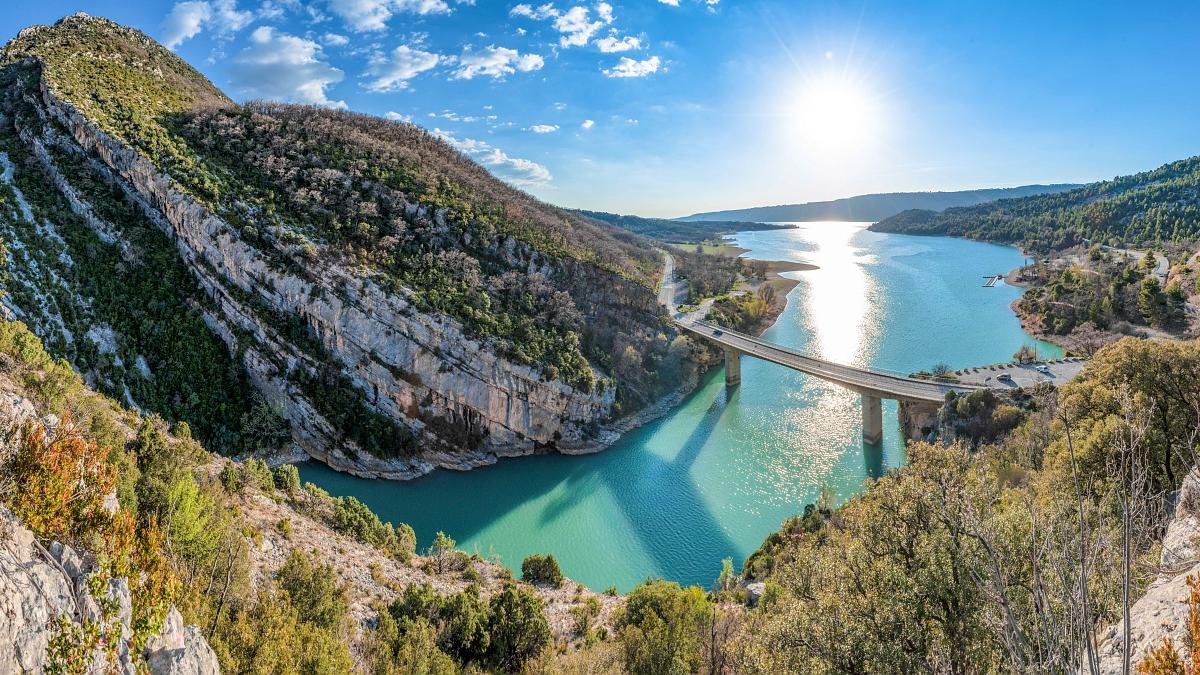 sainte-croix-du-verdon-tourisme-04-alpes-haute-provence-intense-verdon