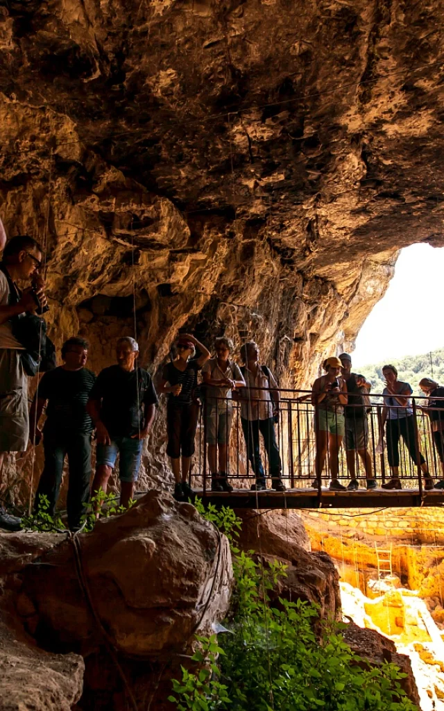 Grotte de la Bonne Baume, Quinson