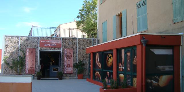 Musee Des Tourneurs Sur Bois Aiguines