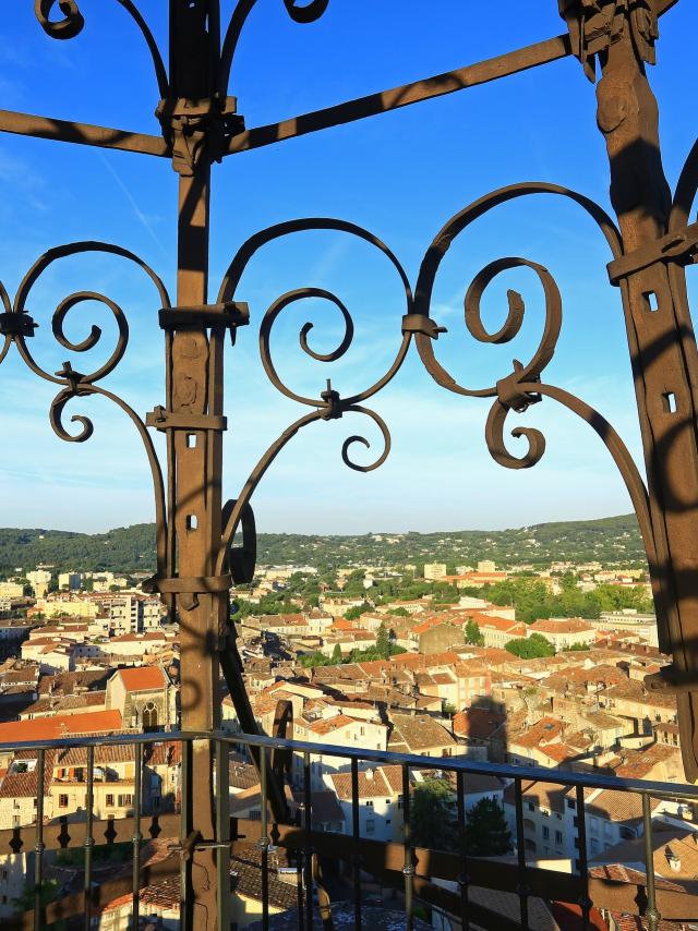 France, Var (83), Dracenie, Draguignan, tour de l'Horloge et son campanile en fer forge