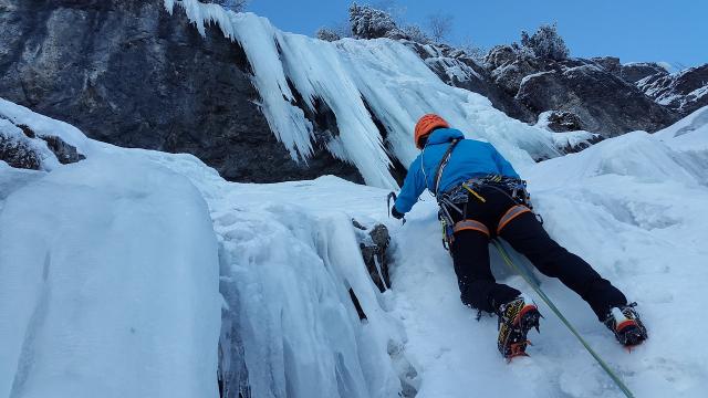 Ice Climbing 3166077 1280